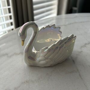 Bath & Body Works Iridescent Swan Foaming soap holder